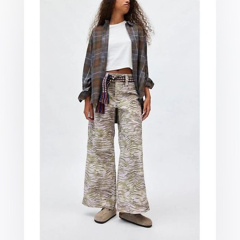 Urban outfitters BDG Women's Montana Canvas Pant NWT in packaging
